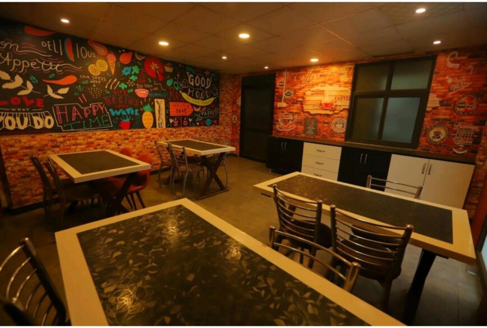 Hotel The Almora By Rs Global Near By Delhi International Airport With - Free Airport Drop New Delhi Eksteriør billede
