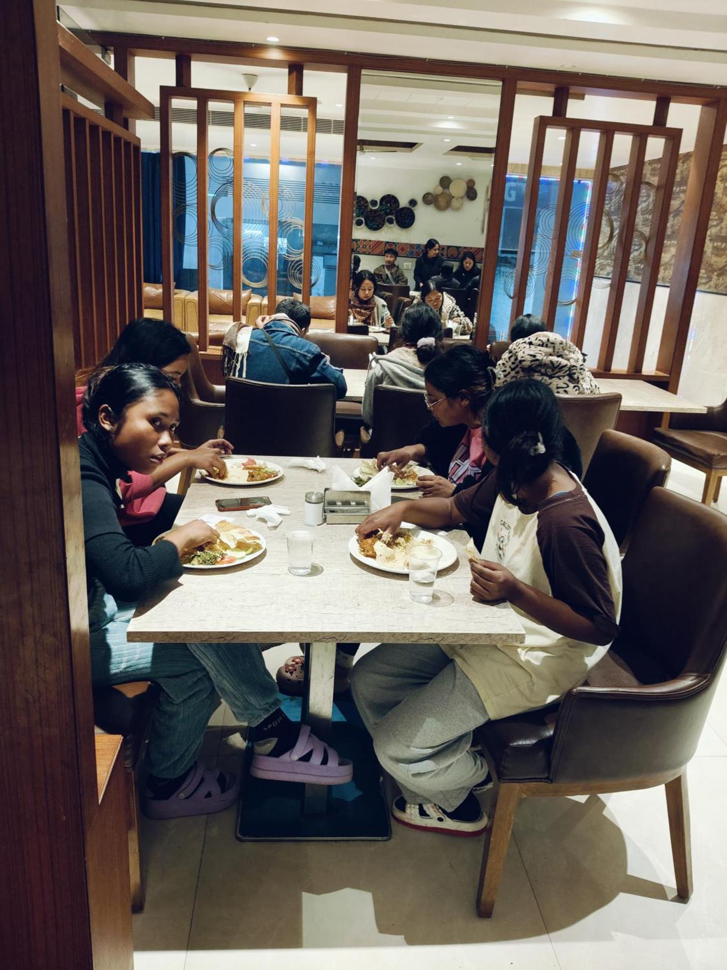 Hotel The Almora By Rs Global Near By Delhi International Airport With - Free Airport Drop New Delhi Eksteriør billede