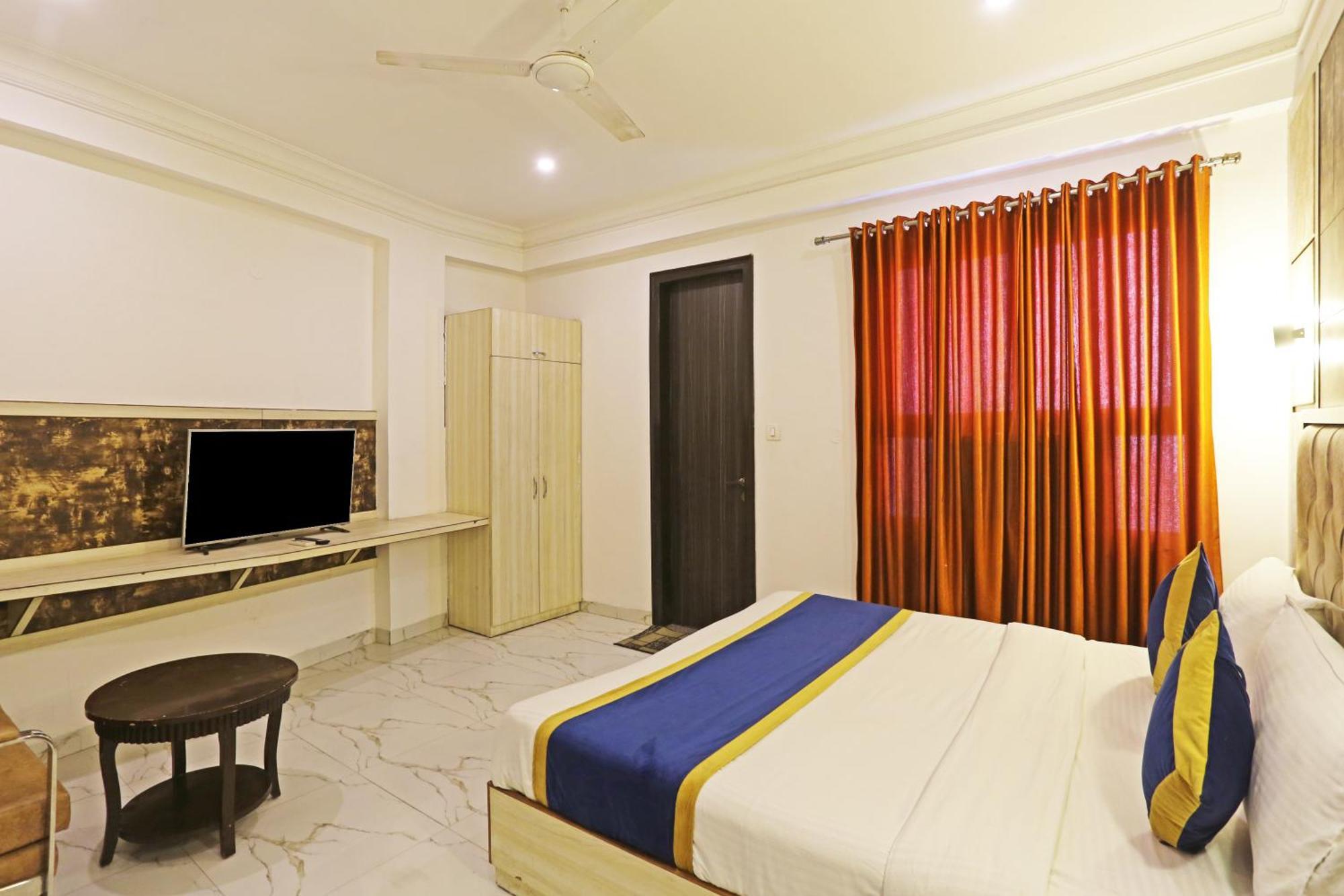 Hotel The Almora By Rs Global Near By Delhi International Airport With - Free Airport Drop New Delhi Eksteriør billede